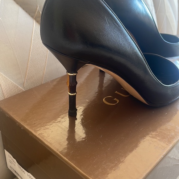Gucci black shoes size 8/5 with box and certificate - Picture 4 of 7